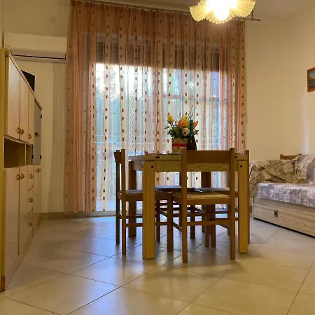 Spacious For Six-beahost Apartment *