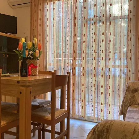 Spacious For Six-beahost Apartment